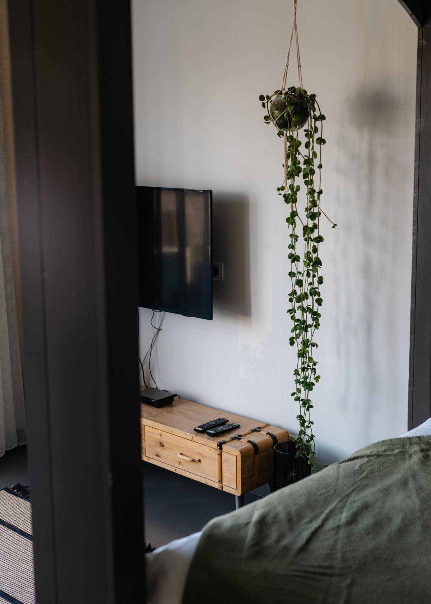 B&B Hartenlust Kamer De Bedstee ボーデグラヴェン エクステリア 写真